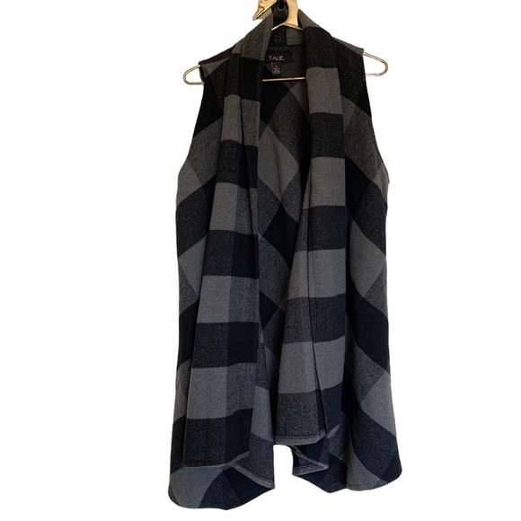 Talia swing style plaid vest - Picture 1 of 12